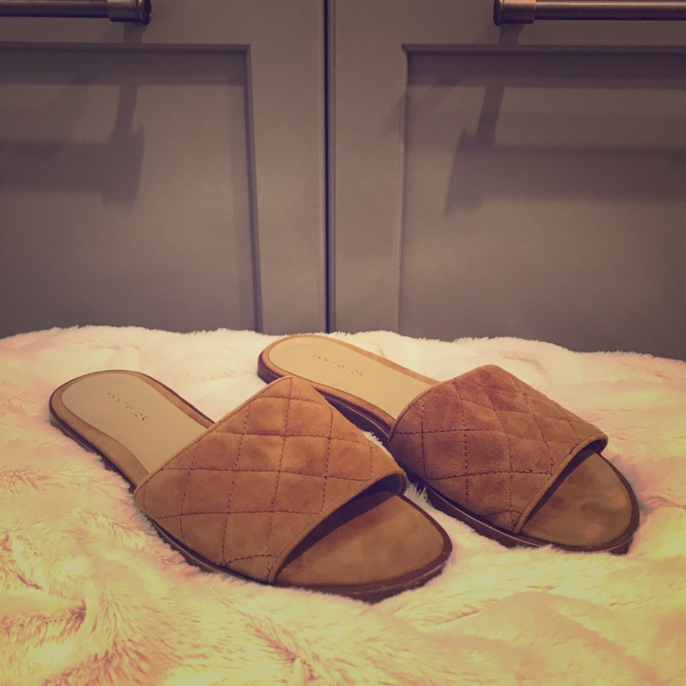 Women's Tan Lyra Suede Quilted Slide Sandals